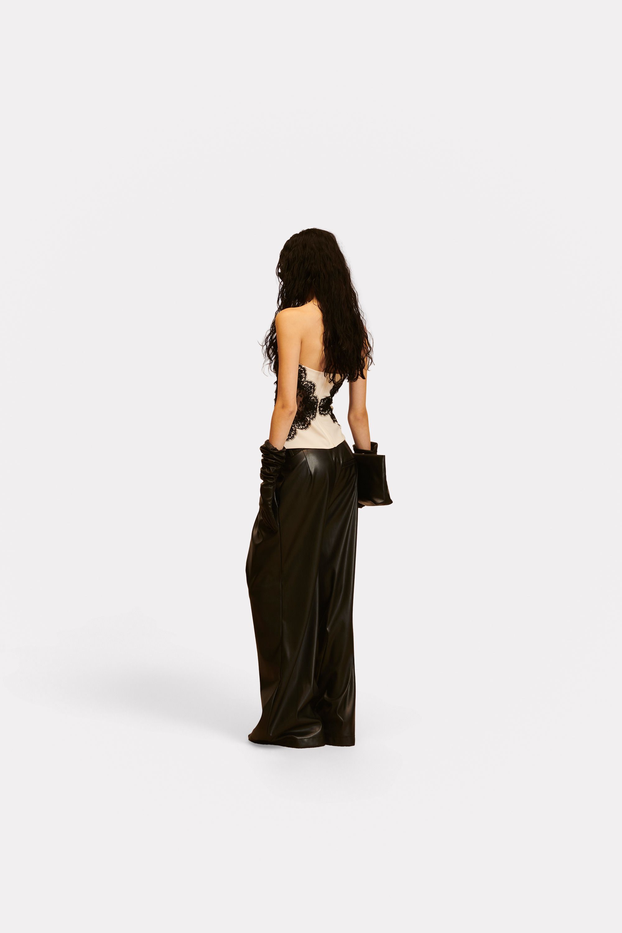 TOP BITTA - Aniye By
