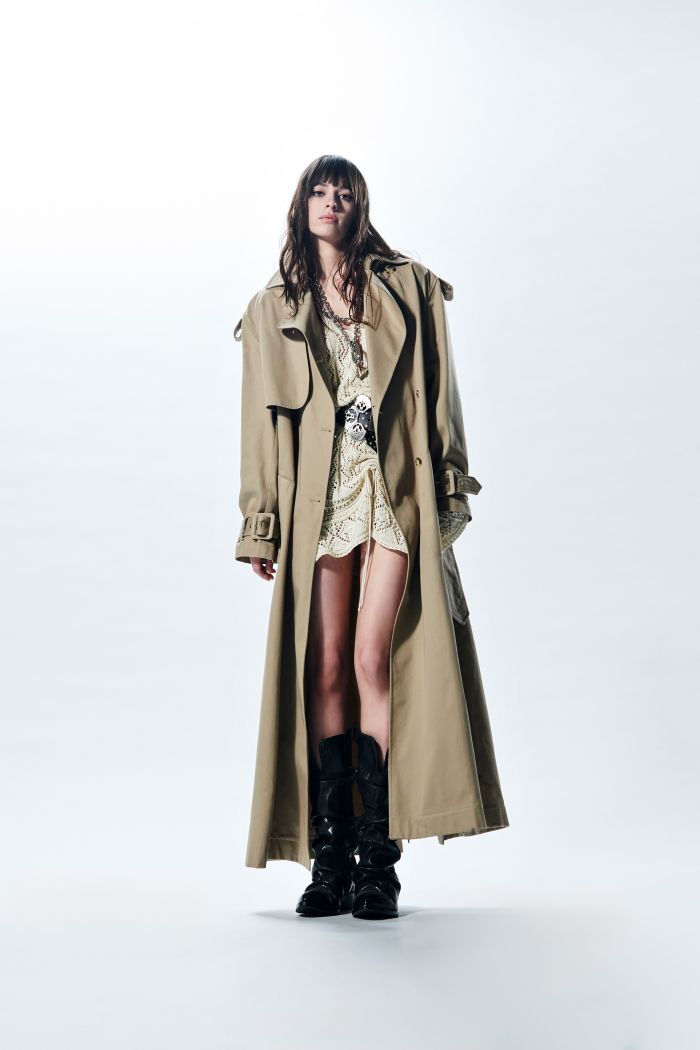 DYLA TRENCH