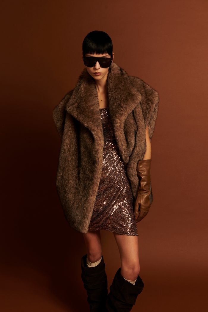 FUR RAYA