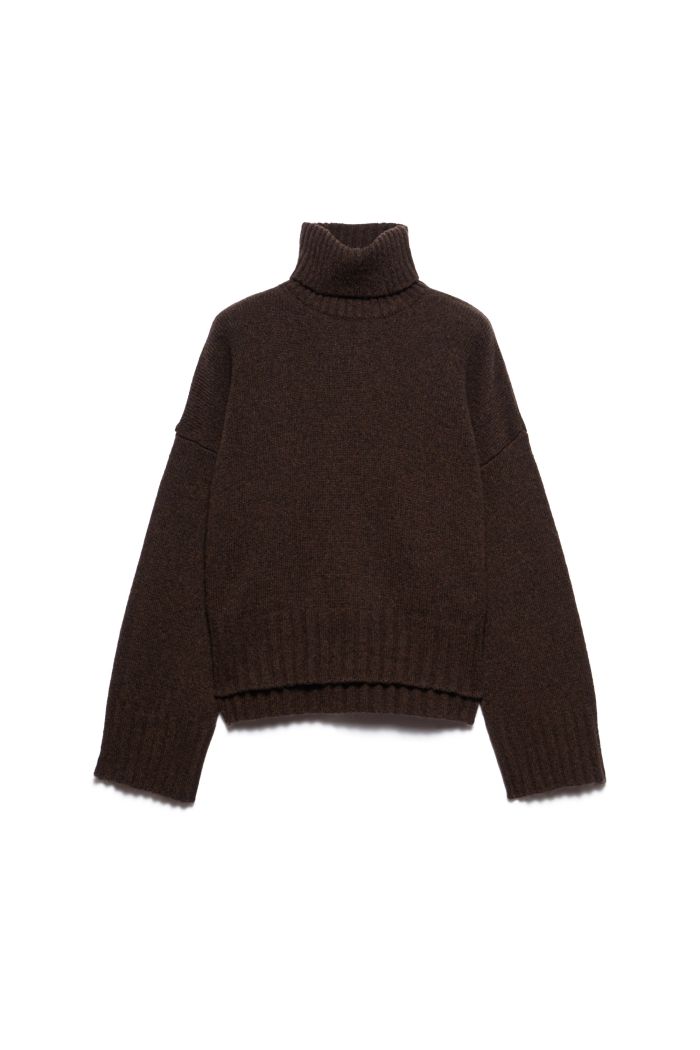 TURTLENECK CHRIS - Moka