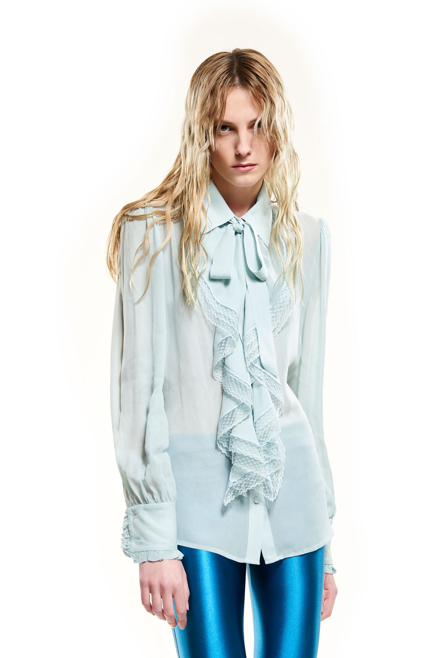 RUFFLE BLOUSE MINA