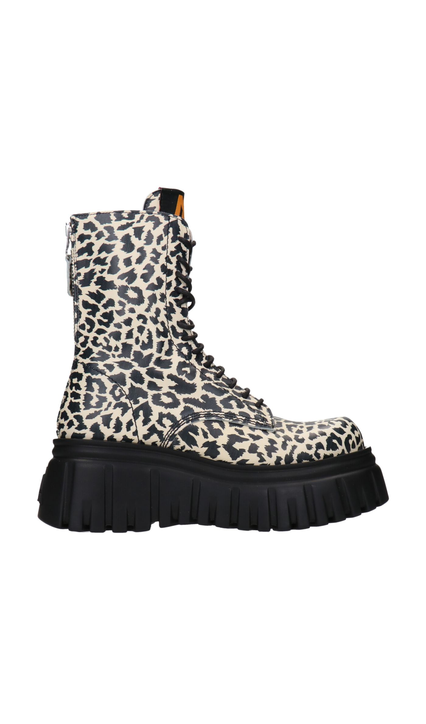 LONDON BOOTS