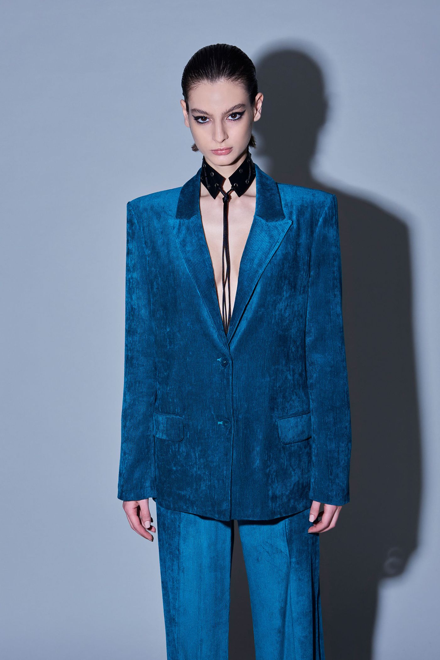 VERONIQUE BLAZER