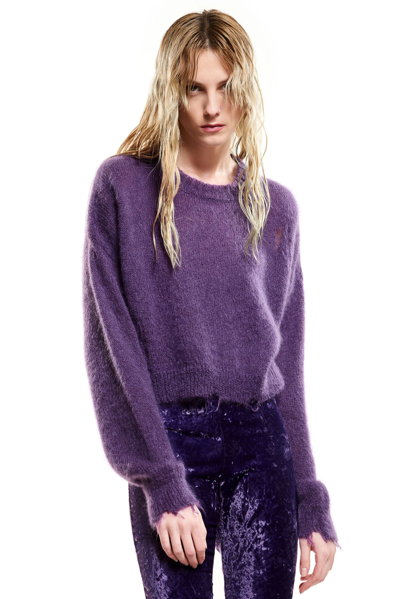 CROP MIA